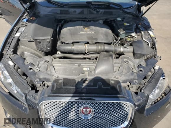 ✅ 2015 Jaguar XF T Premium • VIN: SAJWA0FS8FPU57799 • Lot: 57810715. Wystawiony na Copart z przebiegiem 93 380 mil. Bezpłatny archiwum sprzedaży aukcyjnych z USA i szczegółowy raport historii pojazdu na DreamBid. Zdjęcie 11.