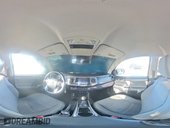 ✅ 2018 Toyota Tacoma SR5 • VIN: 5TFAZ5CN6JX067676 • Лот: 91860595. Опубликован ранее на Copart с пробегом 103 415 миль. Бесплатный доступ к архиву аукционных продаж из США и подробный отчёт об истории автомобиля на DreamBid. Изображение 15.