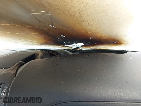 ✅ 2017 Lincoln Continental Reserve • VIN: 1LN6L9RP4H5626716 • Lot: 42292749. Listed on IAAI with Not provided. Free auction sales archive from the USA and detailed vehicle history report at DreamBid. Image 12.