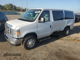 ✅ 2013 Ford Econoline Passenger XL • VIN: 1FBNE3BL6DDA87843 • Лот: 81108925. Опубликован ранее на Copart с пробегом 233 798 миль. Бесплатный доступ к архиву аукционных продаж из США и подробный отчёт об истории автомобиля на DreamBid. Изображение 1.