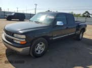 ✅ 2001 Chevrolet Silverado 1500 LS • VIN: 2GCEC19TX11311456 • Лот: 58977464. Опубликован ранее на Copart с пробегом 196 642 миль. Бесплатный доступ к архиву аукционных продаж из США и подробный отчёт об истории автомобиля на DreamBid. Изображение 1.