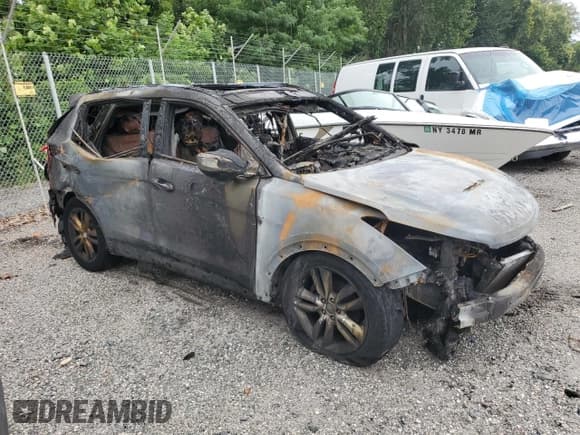 ✅ 2016 Hyundai Santa Fe • VIN: 5XYZW4LA0GG312843 • Лот: 70646325. Опубликован ранее на Copart с пробегом Не указан. Бесплатный доступ к архиву аукционных продаж из США и подробный отчёт об истории автомобиля на DreamBid. Изображение 4.