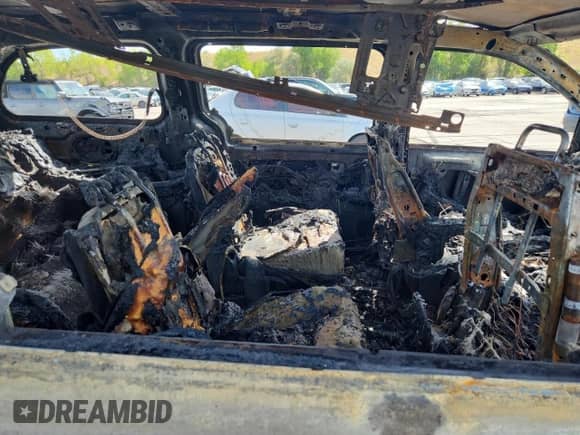 2017 Dodge Grand Caravan GT с VIN 2C4RDGEG0HR673866, выставлен на аукционе Copart как лот 72016115 с пробегом Не указан миль и На запчасти • Non repairable. История ставок и продаж доступна на DreamBid. Изображение 11.