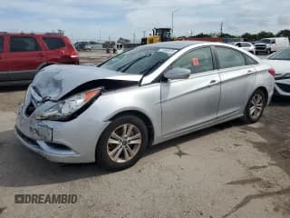 ✅ 2011 Hyundai Sonata GLS • VIN: 5NPEB4AC5BH256348 • Lot: 71362074. Listed on Copart with 128,117 mi. Free auction sales archive from the USA and detailed vehicle history report at DreamBid. Image 1.