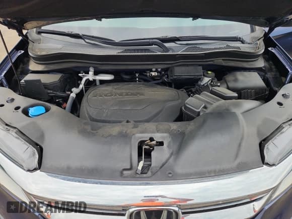 ✅ 2022 Honda Pilot Touring 8-Passenger • VIN: 5FNYF6H92NB037454 • Lot: 67773985. Listed on Copart with 30,717 mi. Free auction sales archive from the USA and detailed vehicle history report at DreamBid. Image 12.