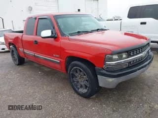 ✅ 2001 Chevrolet Silverado 1500 LT • VIN: 2GCEC19T911276523 • Лот: 41435753. Опубликован ранее на IAAI с пробегом 142 030 миль. Бесплатный доступ к архиву аукционных продаж из США и подробный отчёт об истории автомобиля на DreamBid. Изображение 1.