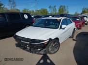 ✅ 2025 Hyundai Elantra SEL Convenience • VIN: KMHLS4DG7SU951650 • Lot: 43330896. Listed on IAAI with 2,140 mi. Free auction sales archive from the USA and detailed vehicle history report at DreamBid. Image 2.