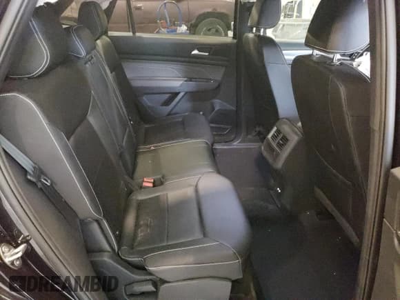 ✅ 2023 Volkswagen Atlas SE • VIN: 1V2HE2CA0PC222288 • Lot: 57166165. Listed on Copart with 18,142 mi. Free auction sales archive from the USA and detailed vehicle history report at DreamBid. Image 11.