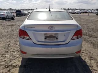 ✅ 2015 Hyundai Accent GLS • VIN: KMHCT4AE4FU795072 • Лот: 85010975. Опубликован ранее на Copart с пробегом 108 740 миль. Бесплатный доступ к архиву аукционных продаж из США и подробный отчёт об истории автомобиля на DreamBid. Изображение 6.