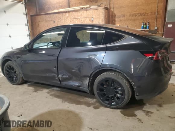 ✅ 2024 Tesla Model Y Long Range • VIN: 7SAYGDEE5RA247698 • Лот: 90239535. Опубликован ранее на Copart с пробегом 38 360 миль. Бесплатный доступ к архиву аукционных продаж из США и подробный отчёт об истории автомобиля на DreamBid. Изображение 2.