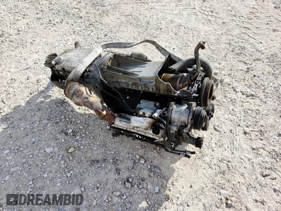 ✅ 2013 Dodge Challenger R/T • VIN: 2C3CDYBT7DH536098 • Lot: 62194025. Listed on Copart with Not provided. Free auction sales archive from the USA and detailed vehicle history report at DreamBid. Image 12.