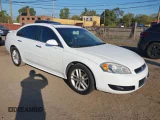 2014 Chevrolet Impala LTZ z VIN 2G1WC5E33E1189474, wystawiony jako IAAI lot #43425534 z przebiegiem 137 871 mil mil oraz . Historia ofert i sprzedaży dostępna na DreamBid. Obrazek 1.