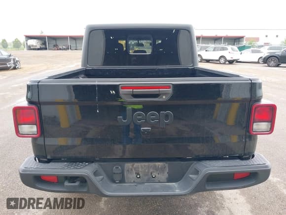 ✅ 2023 Jeep Gladiator Sport S • VIN: 1C6HJTAG8PL522548 • Лот: 42278010. Опубликован ранее на IAAI с пробегом 58 491 миль. Бесплатный доступ к архиву аукционных продаж из США и подробный отчёт об истории автомобиля на DreamBid. Изображение 16.