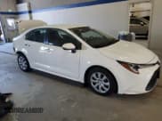 ✅ 2020 Toyota Corolla LE • VIN: JTDEPRAE4LJ011260 • Lot: 82006645. Wystawiony na Copart z przebiegiem 128 958 mil. Bezpłatny archiwum sprzedaży aukcyjnych z USA i szczegółowy raport historii pojazdu na DreamBid. Zdjęcie 4.