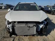 ✅ 2026 Toyota Corolla Cross XLE • VIN: 7MUDAABG0TV150339 • Лот: 91928275. Опубликован ранее на Copart с пробегом 1 034 миль. Бесплатный доступ к архиву аукционных продаж из США и подробный отчёт об истории автомобиля на DreamBid. Изображение 5.