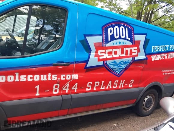 ✅ 2017 Ford Transit • VIN: 1FTYE1YM7HKA67700 • Lot: 42805485. Wystawiony na IAAI z przebiegiem 86 298 mil. Bezpłatny archiwum sprzedaży aukcyjnych z USA i szczegółowy raport historii pojazdu na DreamBid. Zdjęcie 14.