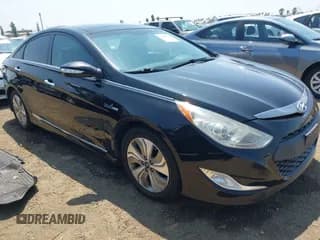 ✅ 2014 Hyundai Sonata • VIN: KMHEC4A44EA106437 • Lot: 43008728. Wystawiony na IAAI z przebiegiem 130 022 mil. Bezpłatny archiwum sprzedaży aukcyjnych z USA i szczegółowy raport historii pojazdu na DreamBid. Zdjęcie 1.