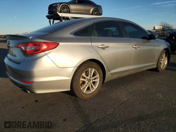 2016 Hyundai Sonata SE с VIN 5NPE24AF0GH408263, выставлен на аукционе Copart как лот 91452305 с пробегом 127 242 миль миль и Списание • Salvage title. История ставок и продаж доступна на DreamBid. Изображение 3.