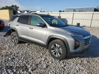 ✅ 2025 Chevrolet Equinox FWD LT • VIN: 3GNAXHEG0SL109057 • Lot: 81882515. Wystawiony na Copart z przebiegiem 20 873 mil. Bezpłatny archiwum sprzedaży aukcyjnych z USA i szczegółowy raport historii pojazdu na DreamBid. Zdjęcie 4.