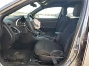 ✅ 2014 Dodge Avenger SE • VIN: 1C3CDZAB2EN133864 • Лот: 72687564. Опубликован ранее на Copart с пробегом 175 588 миль. Бесплатный доступ к архиву аукционных продаж из США и подробный отчёт об истории автомобиля на DreamBid. Изображение 7.