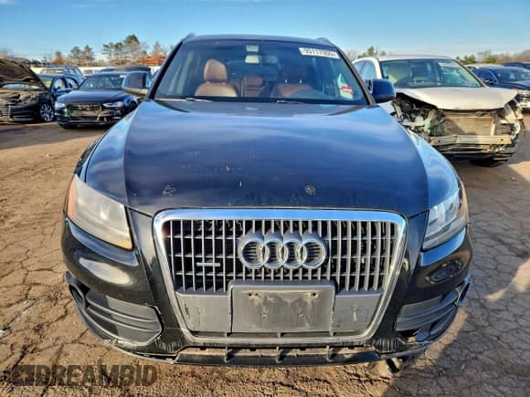 ✅ 2011 Audi Q5 Premium • VIN: WA1CFAFP2BA031747 • Lot: 95117355. Listed on Copart with 196,101 mi. Free auction sales archive from the USA and detailed vehicle history report at DreamBid. Image 5.