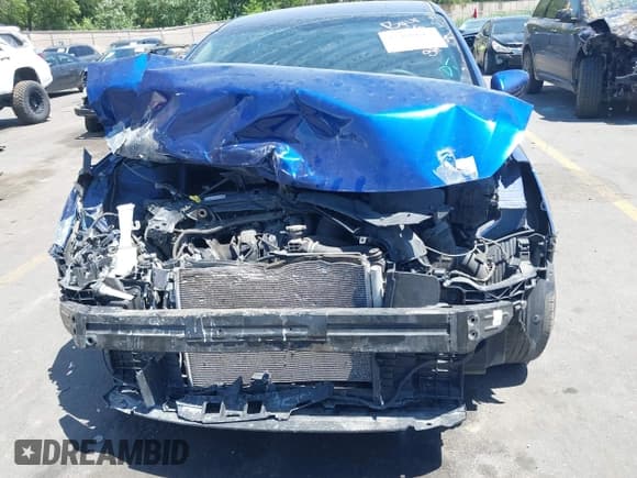 ✅ 2018 Kia Forte LX • VIN: 3KPFK4A70JE183836 • Lot: 42496617. Listed on IAAI with Not provided. Free auction sales archive from the USA and detailed vehicle history report at DreamBid. Image 6.