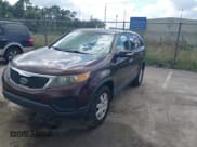 ✅ 2011 Kia Sorento LX • VIN: 5XYKT3A18BG084316 • Lot: 43465598. Wystawiony na IAAI z przebiegiem 165 779 mil. Bezpłatny archiwum sprzedaży aukcyjnych z USA i szczegółowy raport historii pojazdu na DreamBid. Zdjęcie 2.
