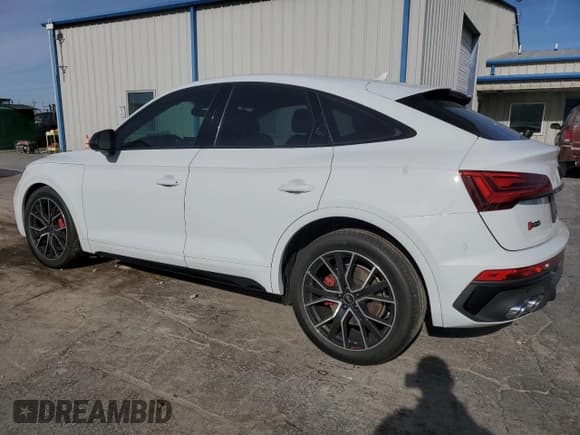 ✅ 2023 Audi SQ5 Sportback Premium Plus • VIN: WA124AFY3P2032515 • Лот: 84814574. Опубликован ранее на Copart с пробегом 17 901 миль. Бесплатный доступ к архиву аукционных продаж из США и подробный отчёт об истории автомобиля на DreamBid. Изображение 2.
