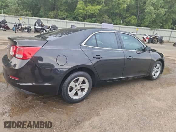 2013 Chevrolet Malibu LS с VIN 1G11B5SA5DF355890, выставлен на аукционе Copart как лот 82035045 с пробегом 148 403 миль миль и Списание • Salvage title. История ставок и продаж доступна на DreamBid. Изображение 3.