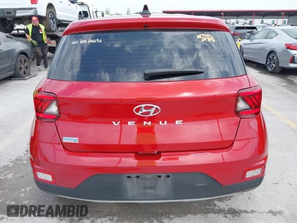 ✅ 2021 Hyundai Venue SE • VIN: KMHRB8A38MU118932 • Lot: 41938919. Listed on IAAI with 49,346 mi. Free auction sales archive from the USA and detailed vehicle history report at DreamBid. Image 16.