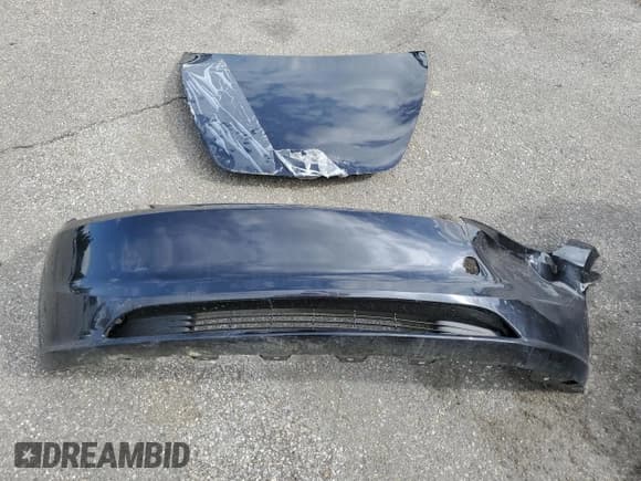 ✅ 2024 Tesla Model 3 • VIN: 5YJ3E1EA8RF849264 • Lot: 49284825. Wystawiony na Copart z przebiegiem 2 750 mil. Bezpłatny archiwum sprzedaży aukcyjnych z USA i szczegółowy raport historii pojazdu na DreamBid. Zdjęcie 14.