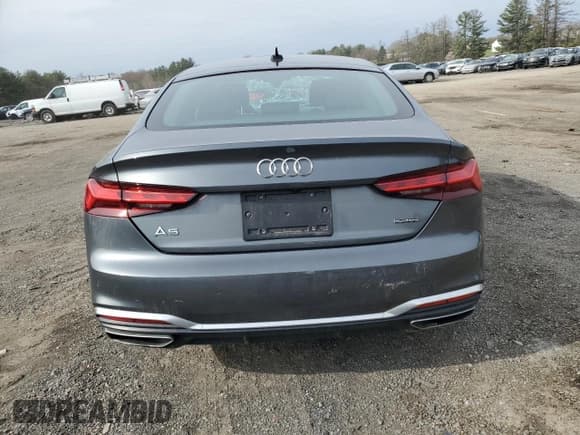 ✅ 2022 Audi A5 Sportback S line Premium Plus • VIN: WAUFACF50NA024891 • Лот: 51643235. Опубликован ранее на Copart с пробегом Не указан. Бесплатный доступ к архиву аукционных продаж из США и подробный отчёт об истории автомобиля на DreamBid. Изображение 6.