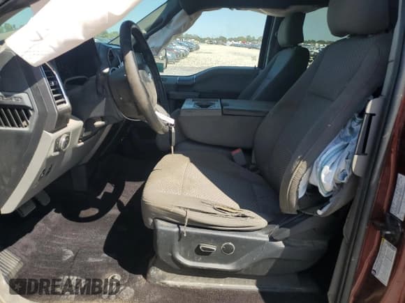 ✅ 2016 Ford F-150 XLT • VIN: 1FTEX1EP7GFA59244 • Lot: 80086305. Listed on Copart with 216,823 mi. Free auction sales archive from the USA and detailed vehicle history report at DreamBid. Image 7.