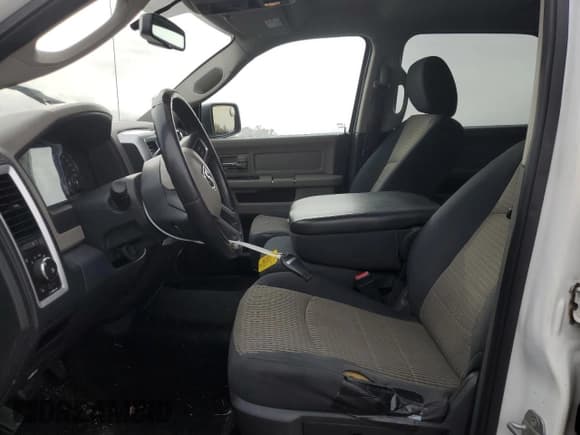 ✅ 2010 Dodge 1500 Laramie • VIN: 1D7RV1CT0AS154045 • Lot: 51783945. Wystawiony na Copart z przebiegiem 158 084 mil. Bezpłatny archiwum sprzedaży aukcyjnych z USA i szczegółowy raport historii pojazdu na DreamBid. Zdjęcie 7.