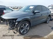 ✅ 2023 Audi Q5 Sportback S line Premium Plus • VIN: WA15AAFYXP2086576 • Лот: 41677888. Опубликован ранее на IAAI с пробегом 27 433 миль. Бесплатный доступ к архиву аукционных продаж из США и подробный отчёт об истории автомобиля на DreamBid. Изображение 2.