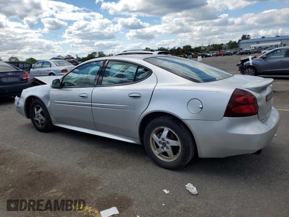✅ 2004 Pontiac Grand Prix GT1 • VIN: 2G2WP522141259449 • Лот: 86073875. Опубликован ранее на Copart с пробегом 173 542 миль. Бесплатный доступ к архиву аукционных продаж из США и подробный отчёт об истории автомобиля на DreamBid. Изображение 2.