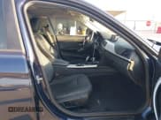 ✅ 2013 BMW 3 Series 328i • VIN: WBA3A5C55DF356135 • Lot: 42912328. Wystawiony na IAAI z przebiegiem 103 646 mil. Bezpłatny archiwum sprzedaży aukcyjnych z USA i szczegółowy raport historii pojazdu na DreamBid. Zdjęcie 5.