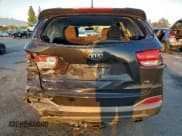 ✅ 2016 Kia Sorento LX • VIN: 5XYPG4A56GG153207 • Lot: 94940785. Listed on Copart with 196,791 mi. Free auction sales archive from the USA and detailed vehicle history report at DreamBid. Image 6.