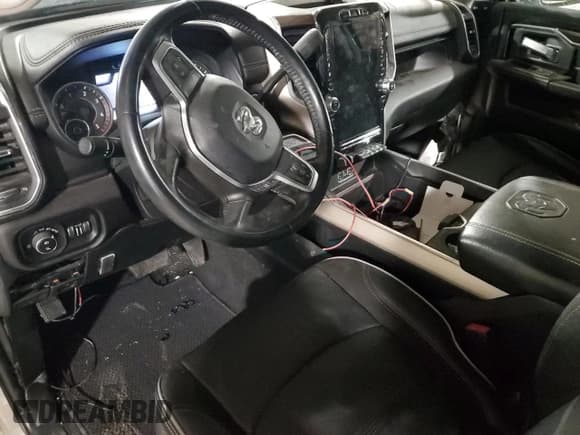 ✅ 2023 Ram 2500 Laramie • VIN: 3C6UR5FLXPG632054 • Лот: 51972575. Опубликован ранее на Copart с пробегом 79 647 миль. Бесплатный доступ к архиву аукционных продаж из США и подробный отчёт об истории автомобиля на DreamBid. Изображение 8.