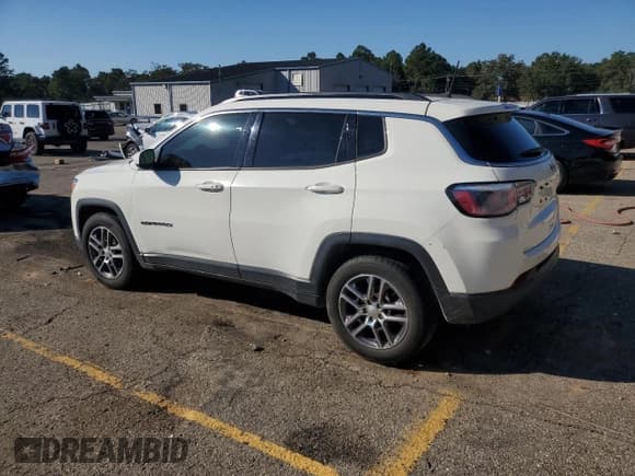 ✅ 2020 Jeep Compass Latitude • VIN: 3C4NJCBBXLT211684 • Lot: 86775415. Listed on Copart with 143,310 mi. Free auction sales archive from the USA and detailed vehicle history report at DreamBid. Image 2.
