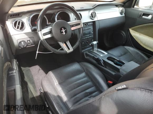 ✅ 2009 Ford Mustang GT • VIN: 1ZVHT82H795124324 • Lot: 56736615. Listed on Copart with 79,985 mi. Free auction sales archive from the USA and detailed vehicle history report at DreamBid. Image 8.