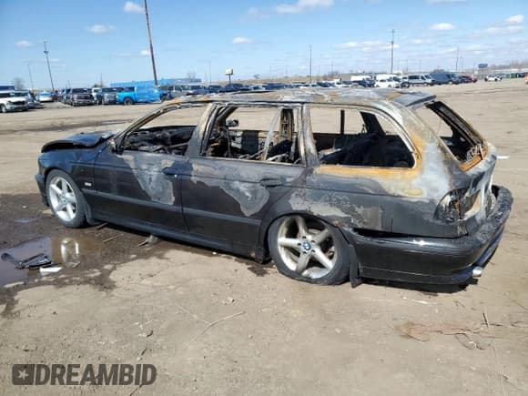 ✅ 2000 BMW 5 Series 528i • VIN: WBADP6346YBV65459 • Lot: 51459315. Listed on Copart with Not provided. Free auction sales archive from the USA and detailed vehicle history report at DreamBid. Image 2.