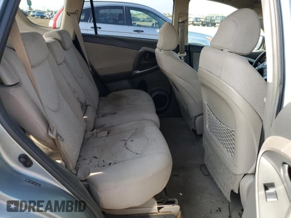 ✅ 2006 Toyota RAV4 Limited • VIN: JTMBD31V265002224 • Лот: 81130595. Опубликован ранее на Copart с пробегом 189 793 миль. Бесплатный доступ к архиву аукционных продаж из США и подробный отчёт об истории автомобиля на DreamBid. Изображение 10.