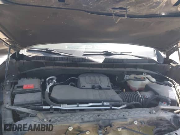 2020 Chevrolet Silverado 1500 LT z VIN 1GCRYDEK5LZ318049, wystawiony jako IAAI lot #42749930 z przebiegiem 70 503 mil mil oraz . Historia ofert i sprzedaży dostępna na DreamBid. Obrazek 10.