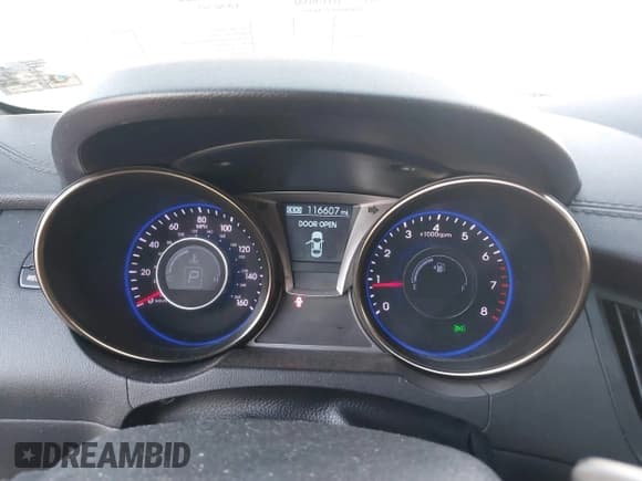 ✅ 2013 Hyundai Genesis Coupe 2.0T • VIN: KMHHT6KD4DU089773 • Lot: 41798496. Wystawiony na IAAI z przebiegiem 116 607 mil. Bezpłatny archiwum sprzedaży aukcyjnych z USA i szczegółowy raport historii pojazdu na DreamBid. Zdjęcie 7.