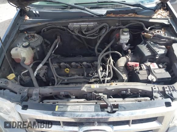 ✅ 2012 Ford Escape XLT • VIN: 1FMCU0D7XCKC52383 • Лот: 43743375. Опубликован ранее на IAAI с пробегом 156 936 миль. Бесплатный доступ к архиву аукционных продаж из США и подробный отчёт об истории автомобиля на DreamBid. Изображение 10.