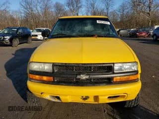 ✅ 2002 Chevrolet S-10 LS • VIN: 1GCCT19W928252013 • Лот: 84976224. Опубликован ранее на Copart с пробегом 144 112 миль. Бесплатный доступ к архиву аукционных продаж из США и подробный отчёт об истории автомобиля на DreamBid. Изображение 5.