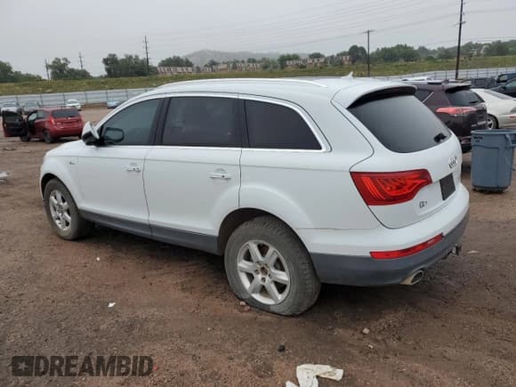 ✅ 2014 Audi Q7 Premium Plus • VIN: WA1LGAFE5ED007179 • Lot: 70929295. Wystawiony na Copart z przebiegiem 161 288 mil. Bezpłatny archiwum sprzedaży aukcyjnych z USA i szczegółowy raport historii pojazdu na DreamBid. Zdjęcie 2.