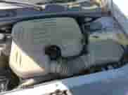 2020 Dodge Challenger SXT z VIN 2C3CDZAG7LH211072, wystawiony jako Copart lot #85314475 z przebiegiem 72 775 mil mil oraz Szkoda całkowita • Salvage title. Historia ofert i sprzedaży dostępna na DreamBid. Obrazek 14.