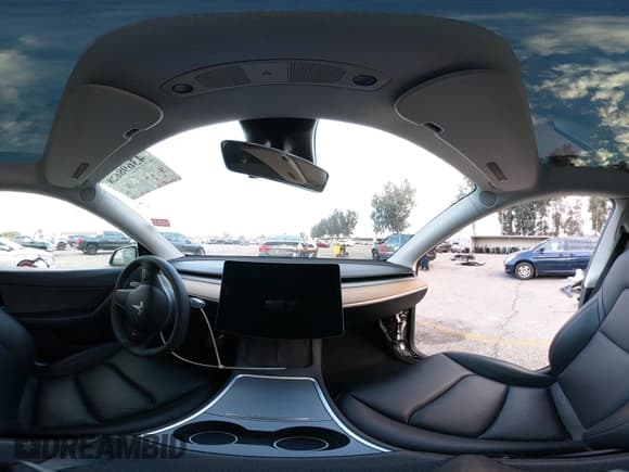 ✅ 2021 Tesla Model Y Long Range • VIN: 5YJYGAEE8MF192669 • Lot: 43698628. Listed on IAAI with 136,952 mi. Free auction sales archive from the USA and detailed vehicle history report at DreamBid. Image 23.